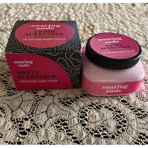 🫧Soaring Suds Cleansing Sugar Scrub Sweet Surrender🫧 NIB